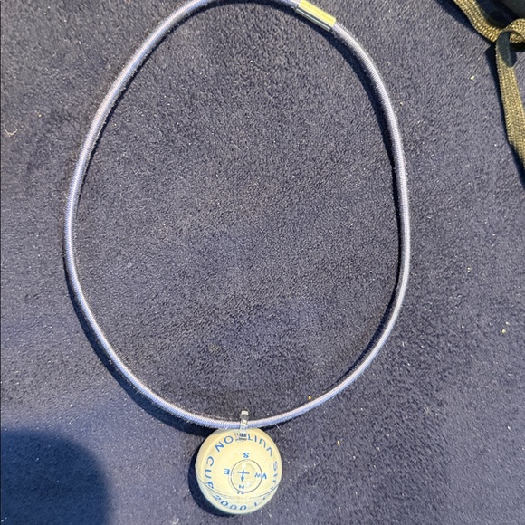 Louis Vuitton 2000 LV Cup Compass charm necklace - Picture 6 of 6